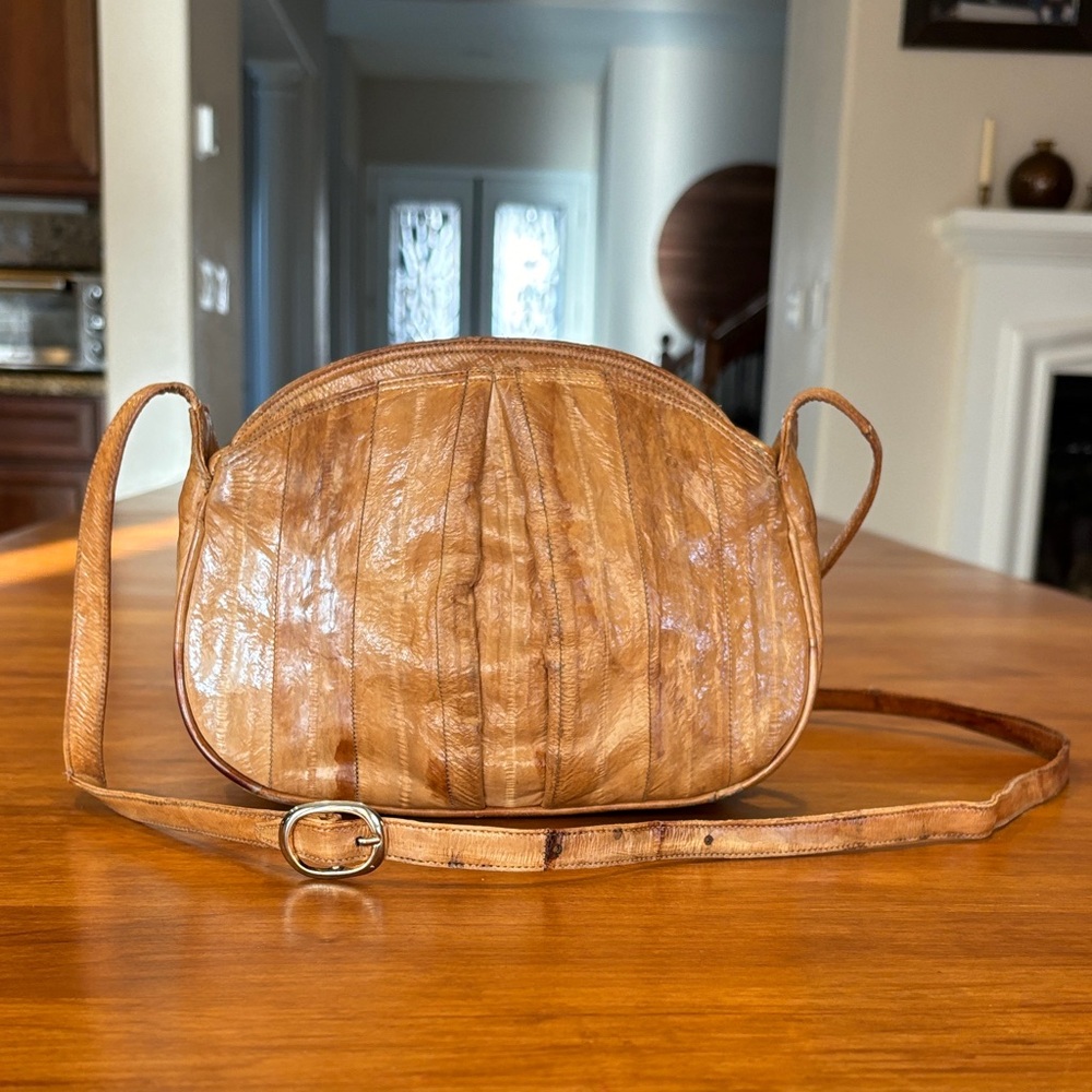 EEL SKIN PURSE Carmel Eel Leather Shoulder Bag Crossbody Vintage Adjustable 🤎